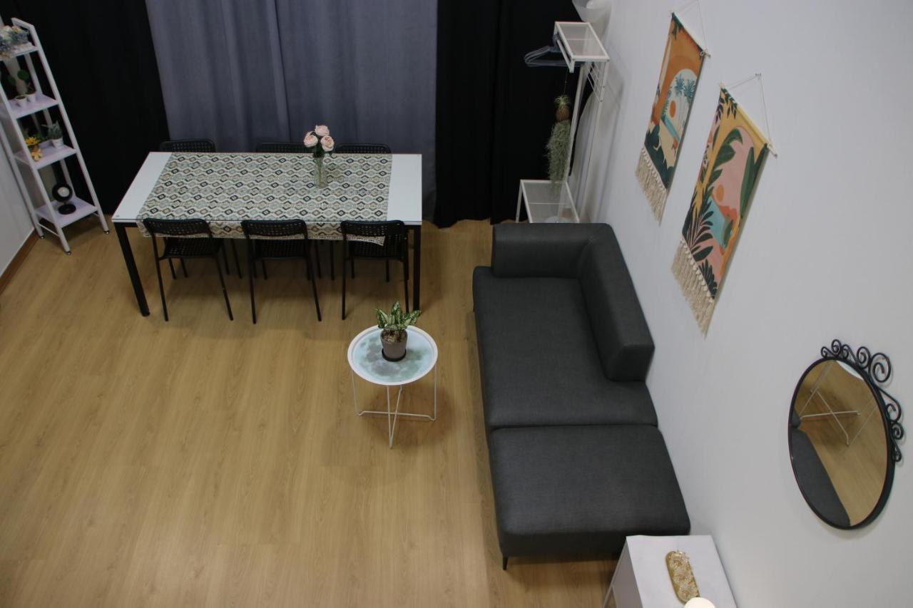 סיאול Hongdae Residence - 1Min From Hongik Uni Station Exit #1 מראה חיצוני תמונה